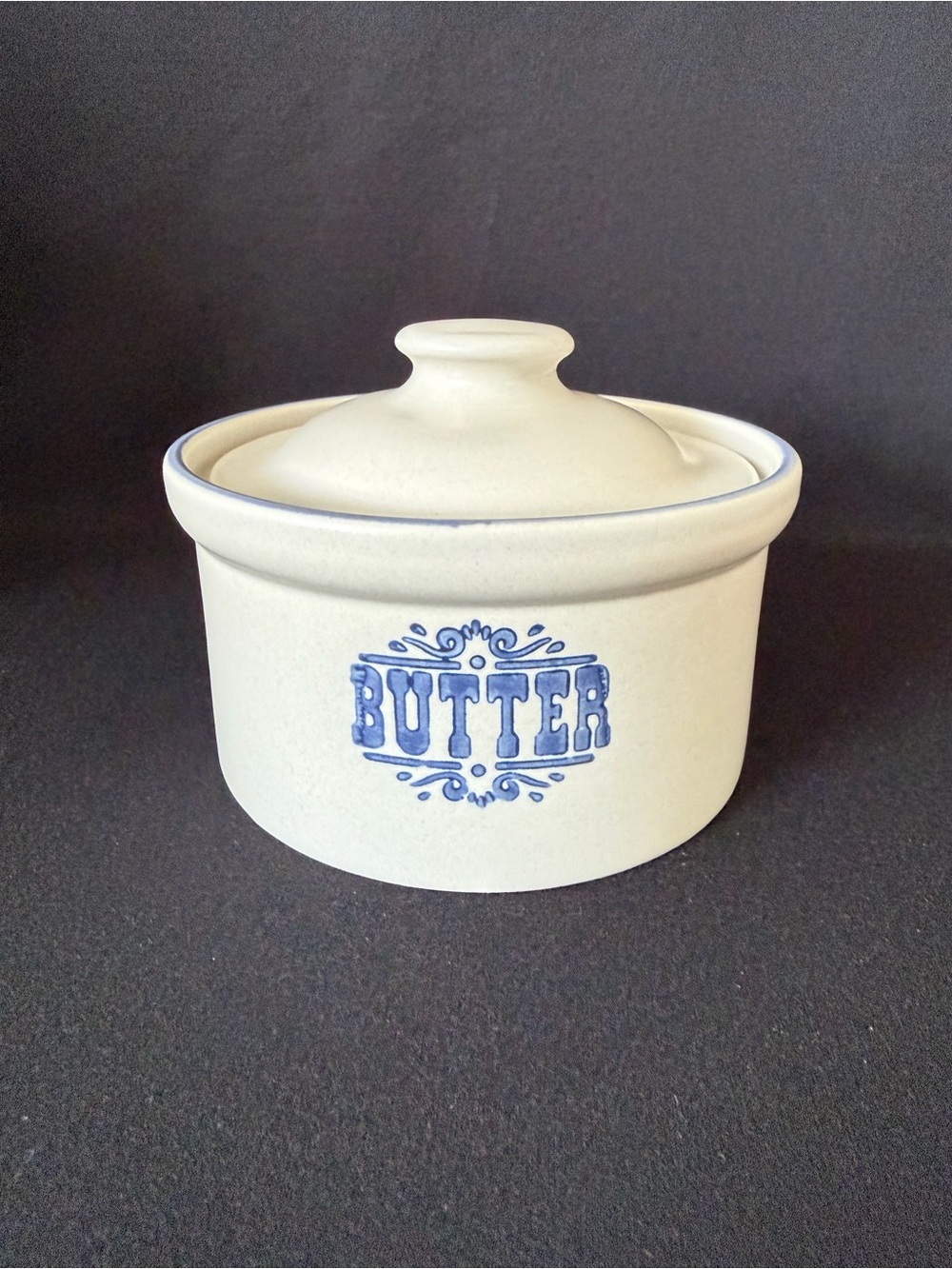 Butter Tub & Lid - Pfaltzgraff Yorktowne